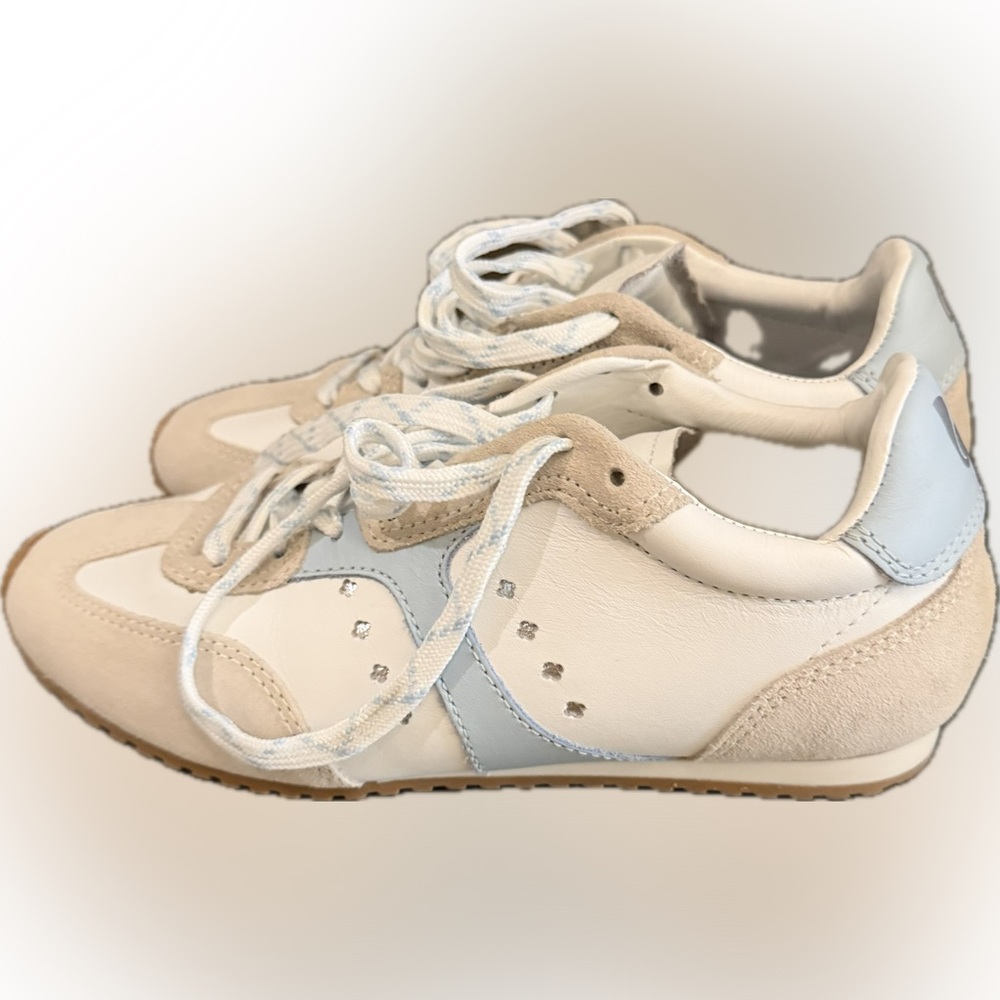 Laroude sneakers